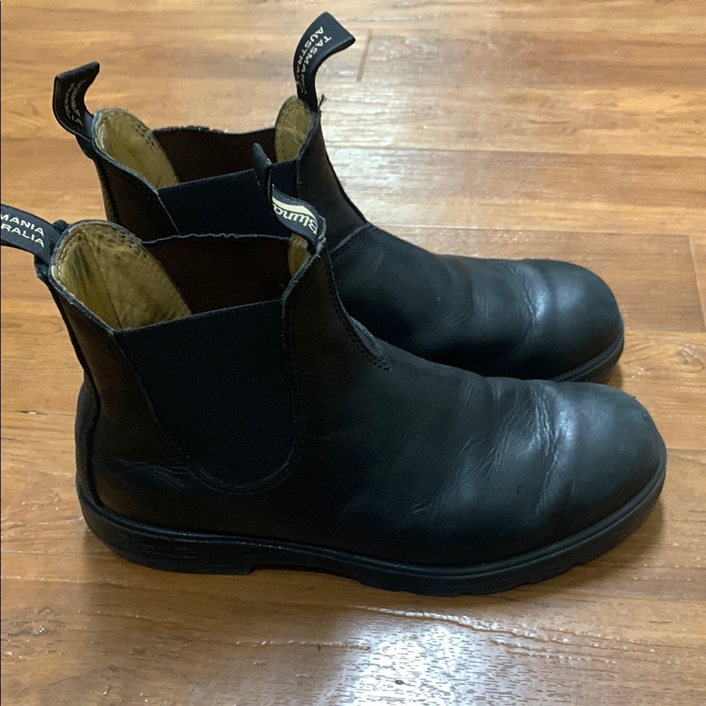 Blundstone Leather Chelsea Boots